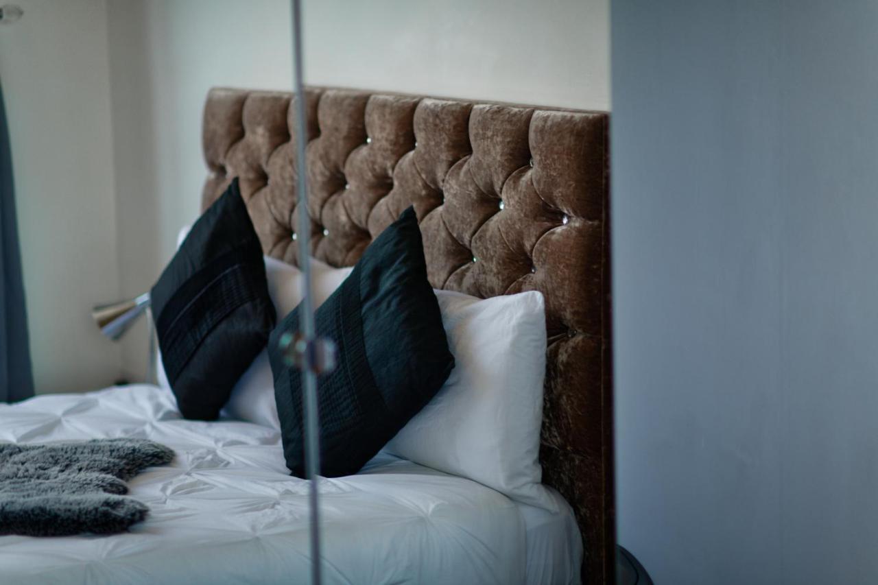 Sidemerseylivings - Central, Bright, And Convenient 2-Bedroom Apartment With Parking Liverpool Esterno foto
